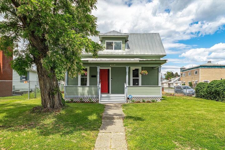 427 E Glass Ave  Spokane WA 99207 photo
