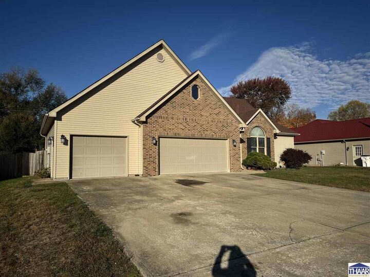 Property Photo: 6800 N Basswood Avenue IN 47805