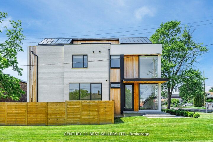 Photo de la propriété: 739 Ebony Avenue ON L5E 1V9