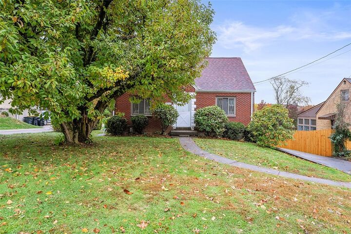 Property Photo:  3217 Elderwood Dr  PA 15102 