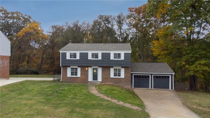 Property Photo: 924 Old Hills Rd PA 15135