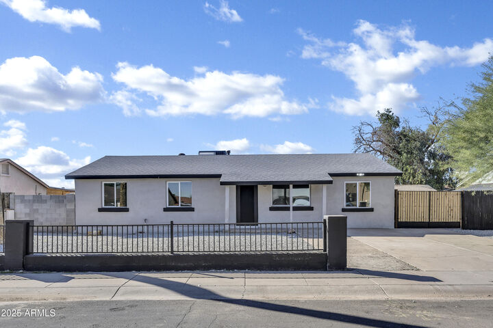 4316 N 72nd Avenue  Phoenix AZ 85033 photo