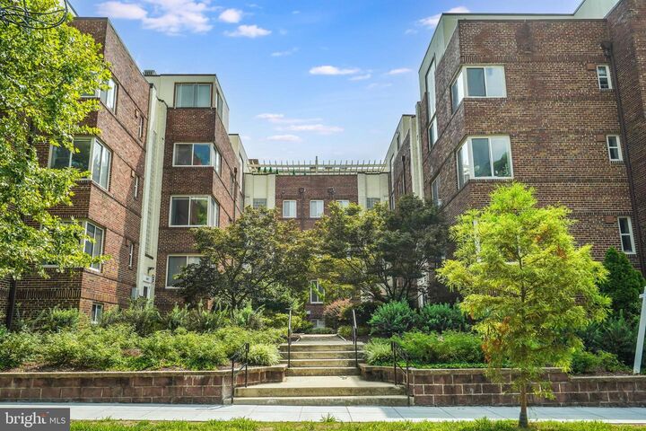 Property Photo: 5405 9th Street NW 106 DC 20011