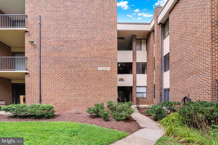 Property Photo:  9800 Georgia Avenue 25-301  MD 20902 