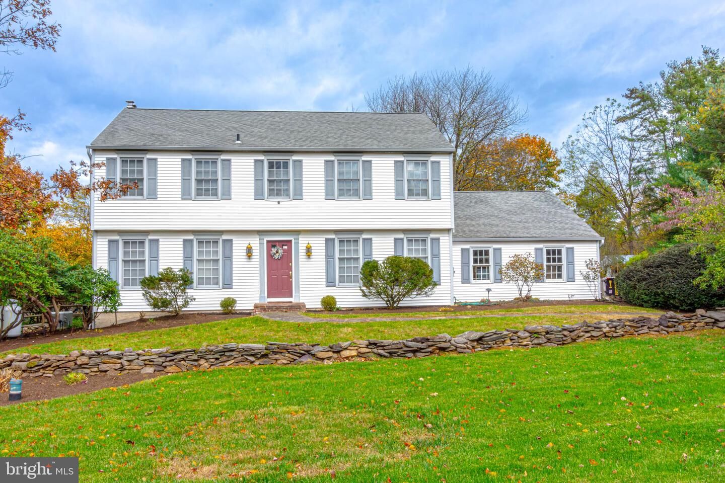 Property Photo:  21 Woods End Drive  PA 18902 