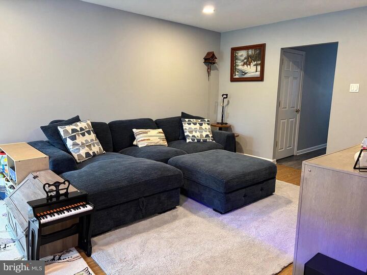 Property Photo: 1155 York Road D8 PA 18974