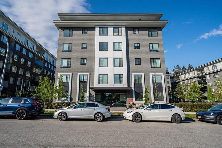 15825 85 Avenue 514 — photo 1