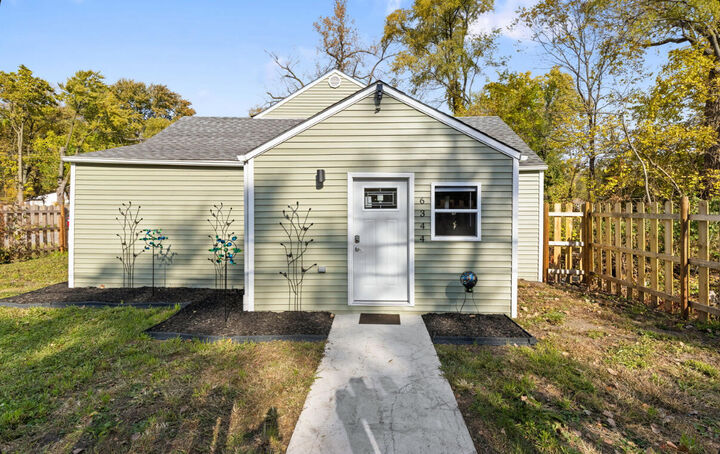 Property Photo: 6344 W 25th Avenue IN 46406