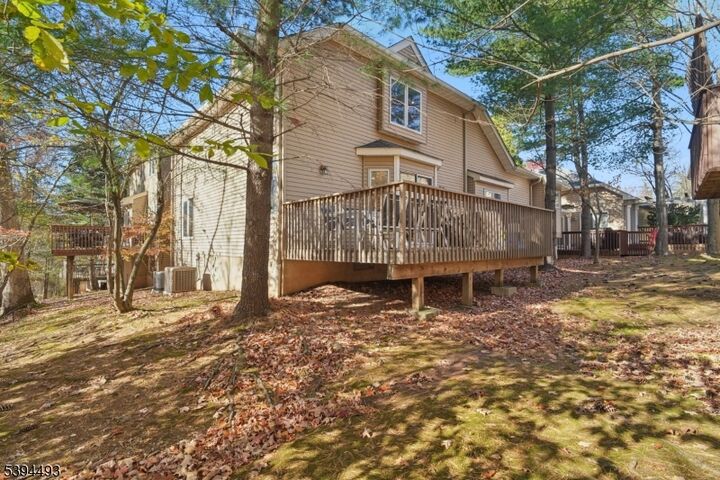 Property Photo: 33 Clarken Dr NJ 07052