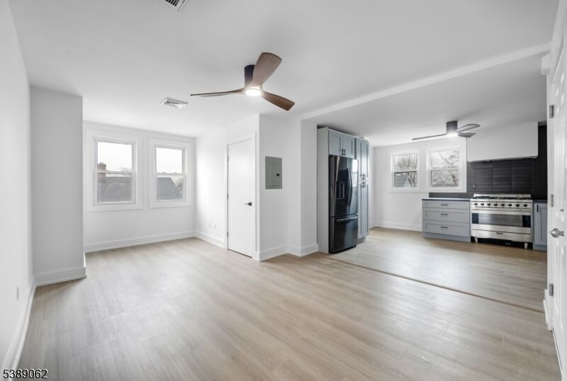 Property Photo: 23 Roma St 3 NJ 07110