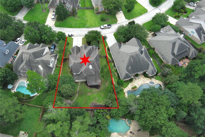 30 N Scribewood Circle  The Woodlands TX 77382 photo