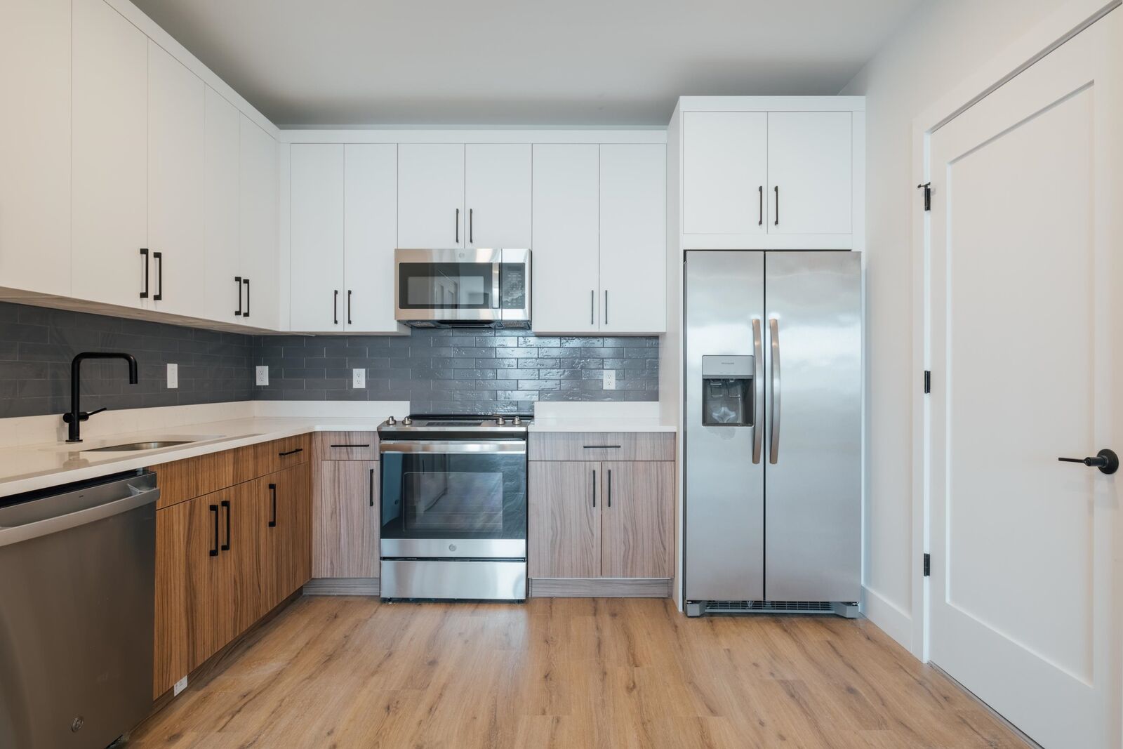 Property Photo: 67 Summer Ave 202 NJ 07104