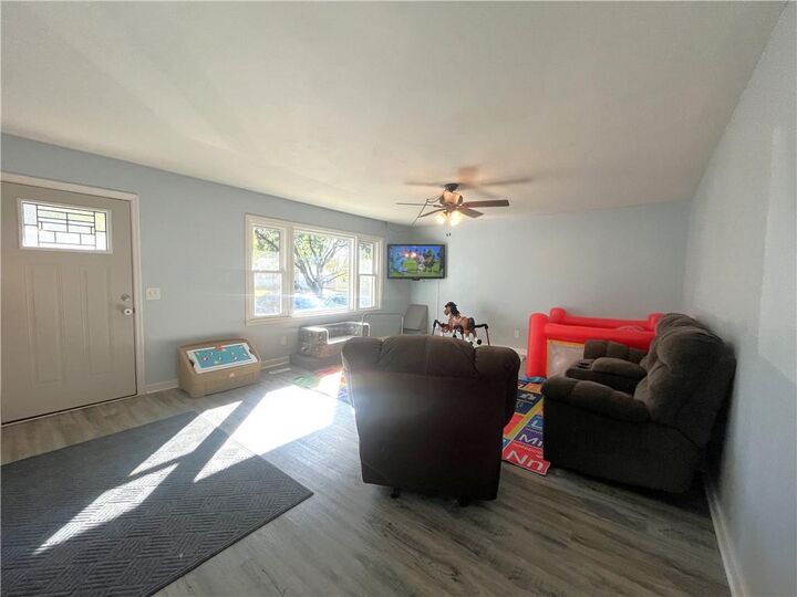 Property Photo:  1808 Borden Street  MO 64601 