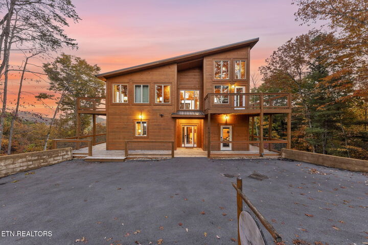 4164 Chamberlain Lane  Sevierville TN 37862 photo