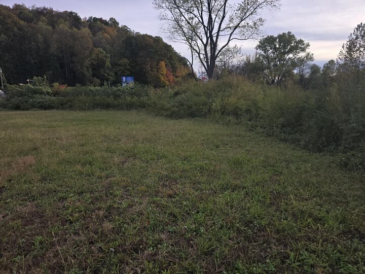 Property Photo:  00 US 25E  KY 40965 