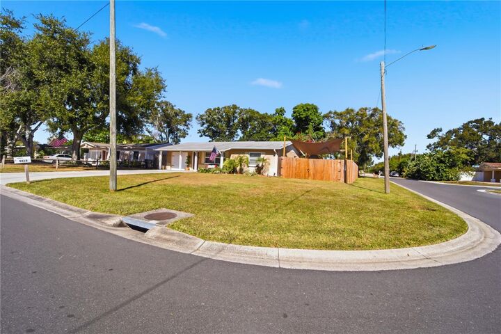 Property Photo: 5515 57th Avenue N FL 33709