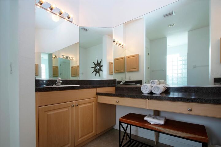 Property Photo:  6307 Laurel Creek Trail  FL 34222 