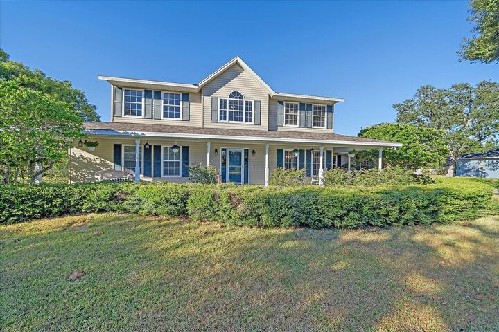 Property Photo: 13503 5th Avenue NE FL 34212