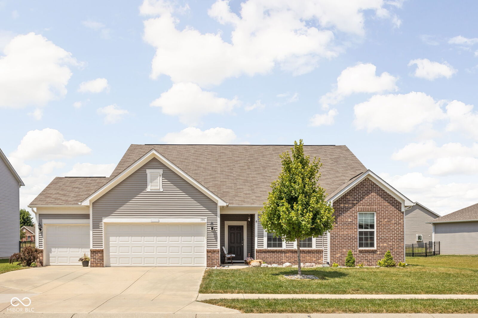 Property Photo: 936 Plunkett Avenue IN 46074