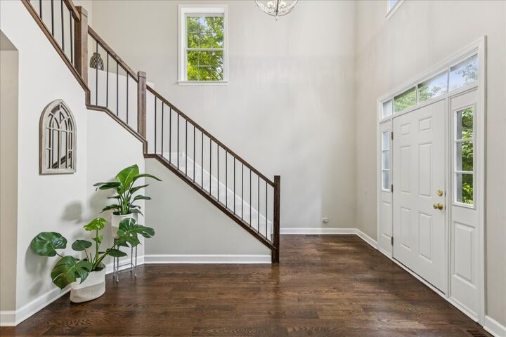 Property Photo: 1432 Cascade Lane IL 60010