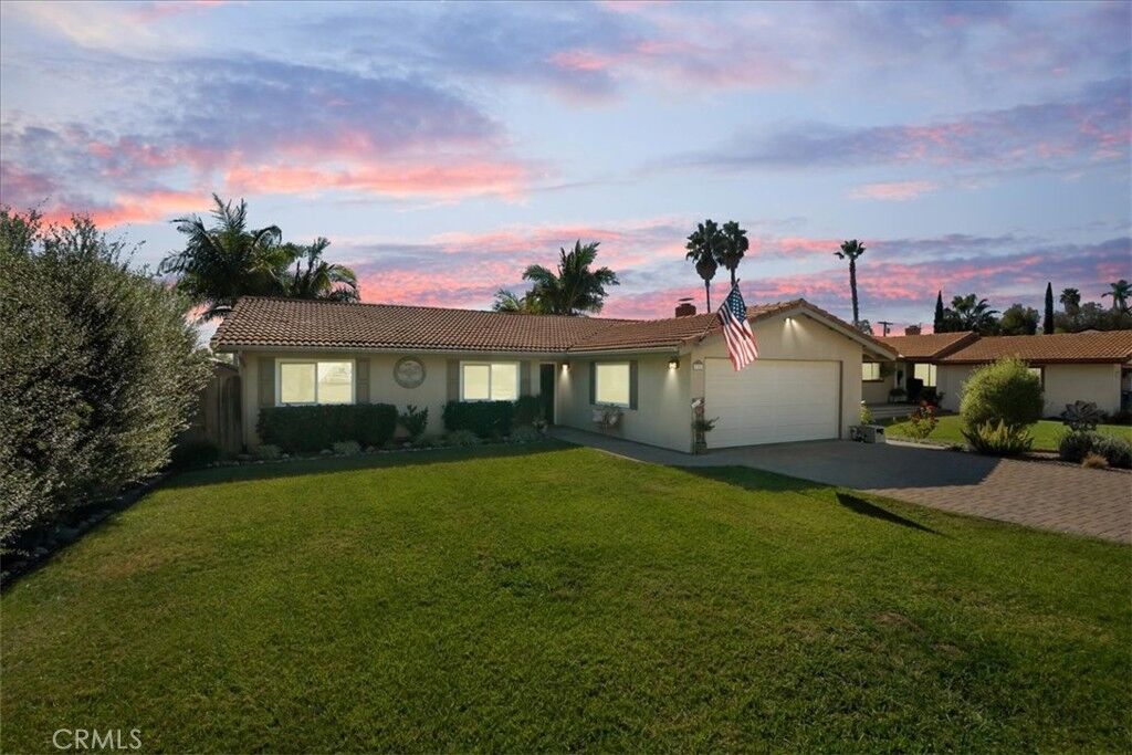 Property Photo: 1321 June CA 92028