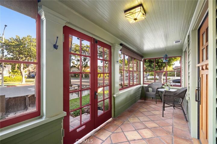 Property Photo:  801 Stanley  CA 90804 