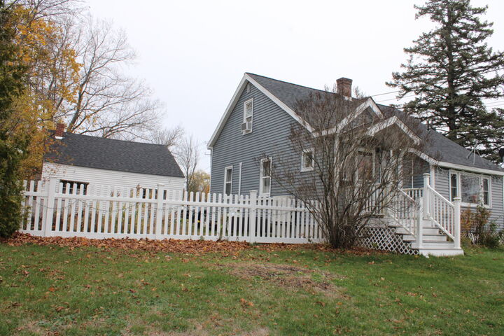 Property Photo: 170 State Street ME 04412