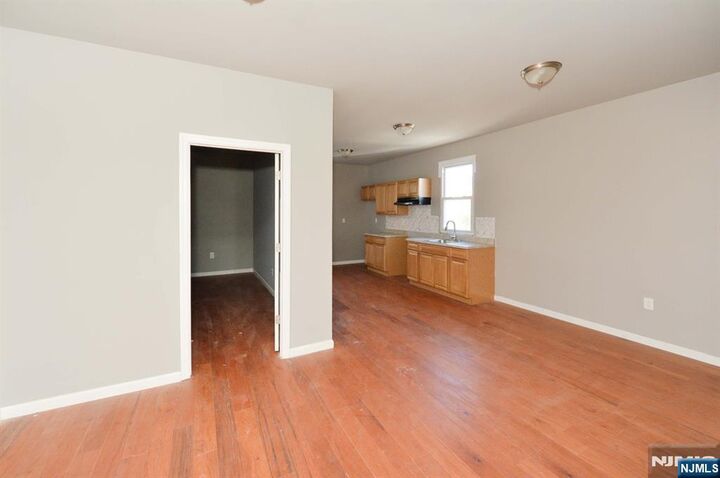 Property Photo:  523 Park Avenue  NJ 07504 