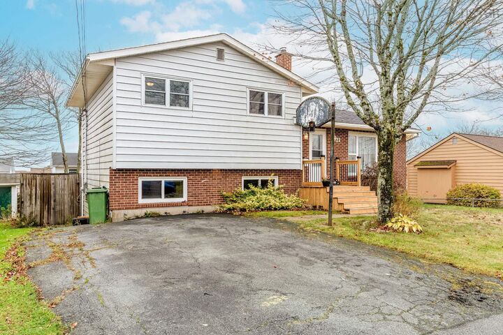 Property Photo: 21 Wamphray Crescent NS B2W 5B4