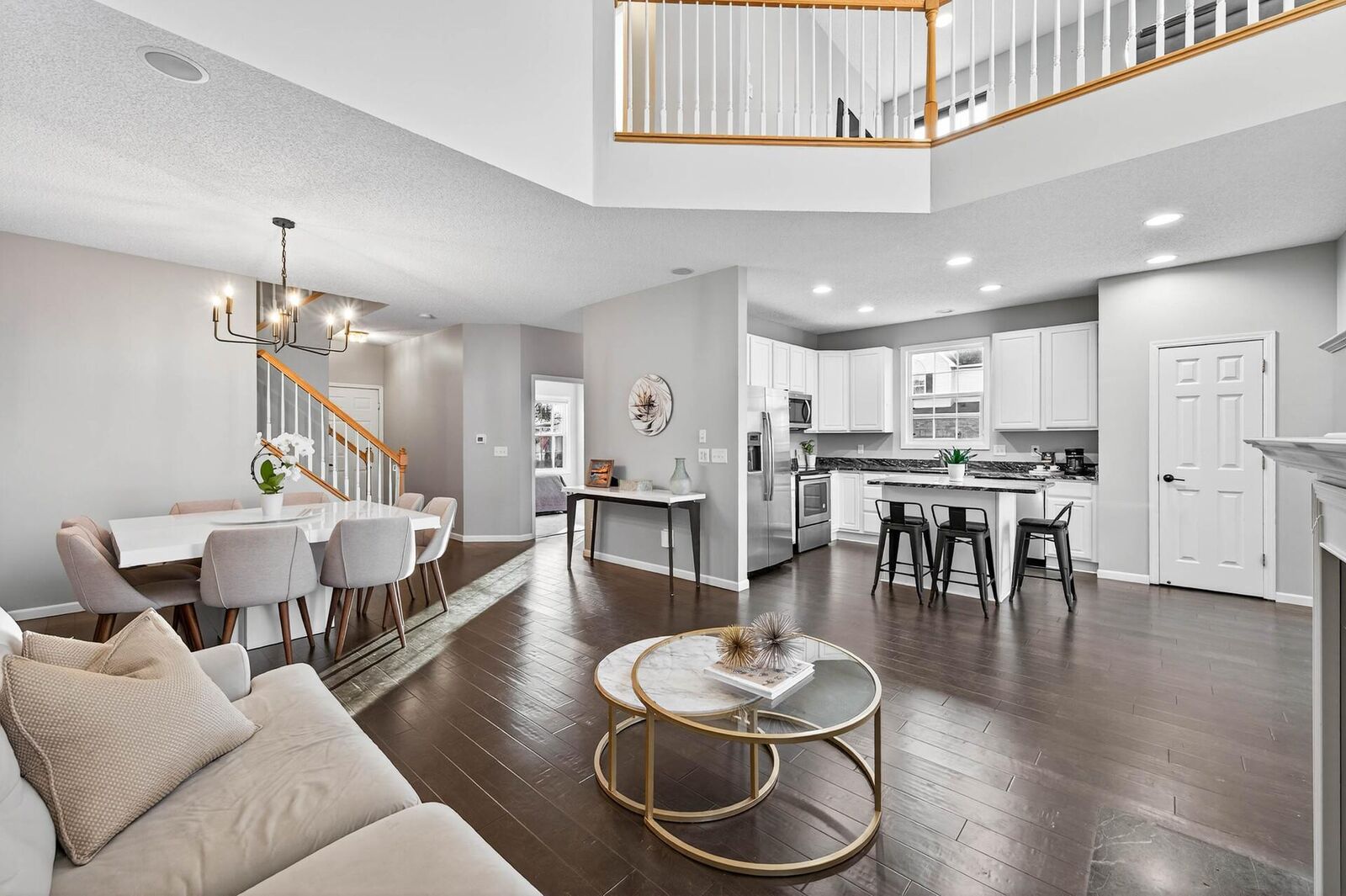 Property Photo:  1385 White Oak Drive  MN 55318 