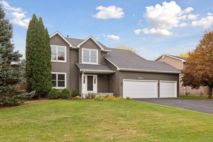 Property Photo:  5913 Red Pine Boulevard  MN 55110 