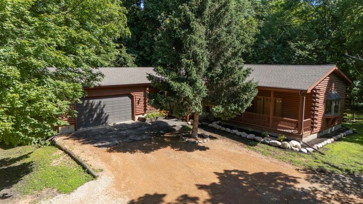 Property Photo: 20980 Parkfield Avenue MN 55352