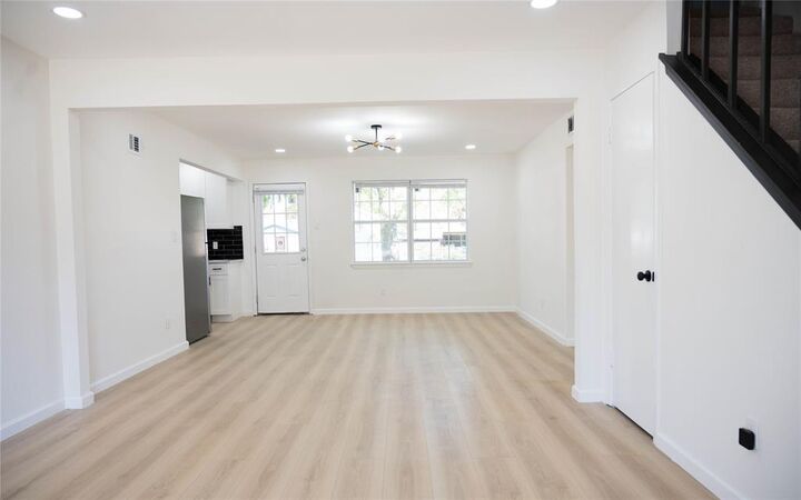 Property Photo: 4113 Glenhaven Drive TX 75042