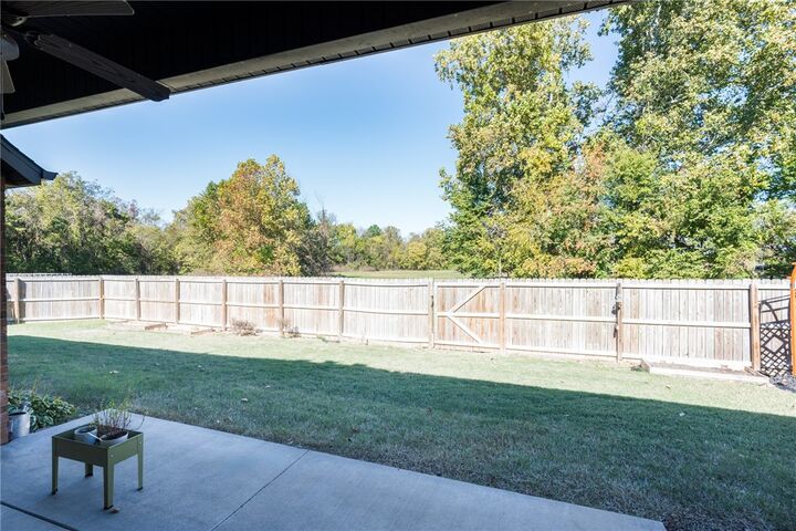 Property Photo:  4600 SW Sage Boulevard  AR 72713 
