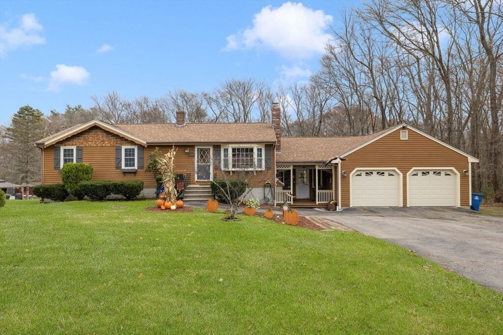 Property Photo:  160 Federal  MA 01504 