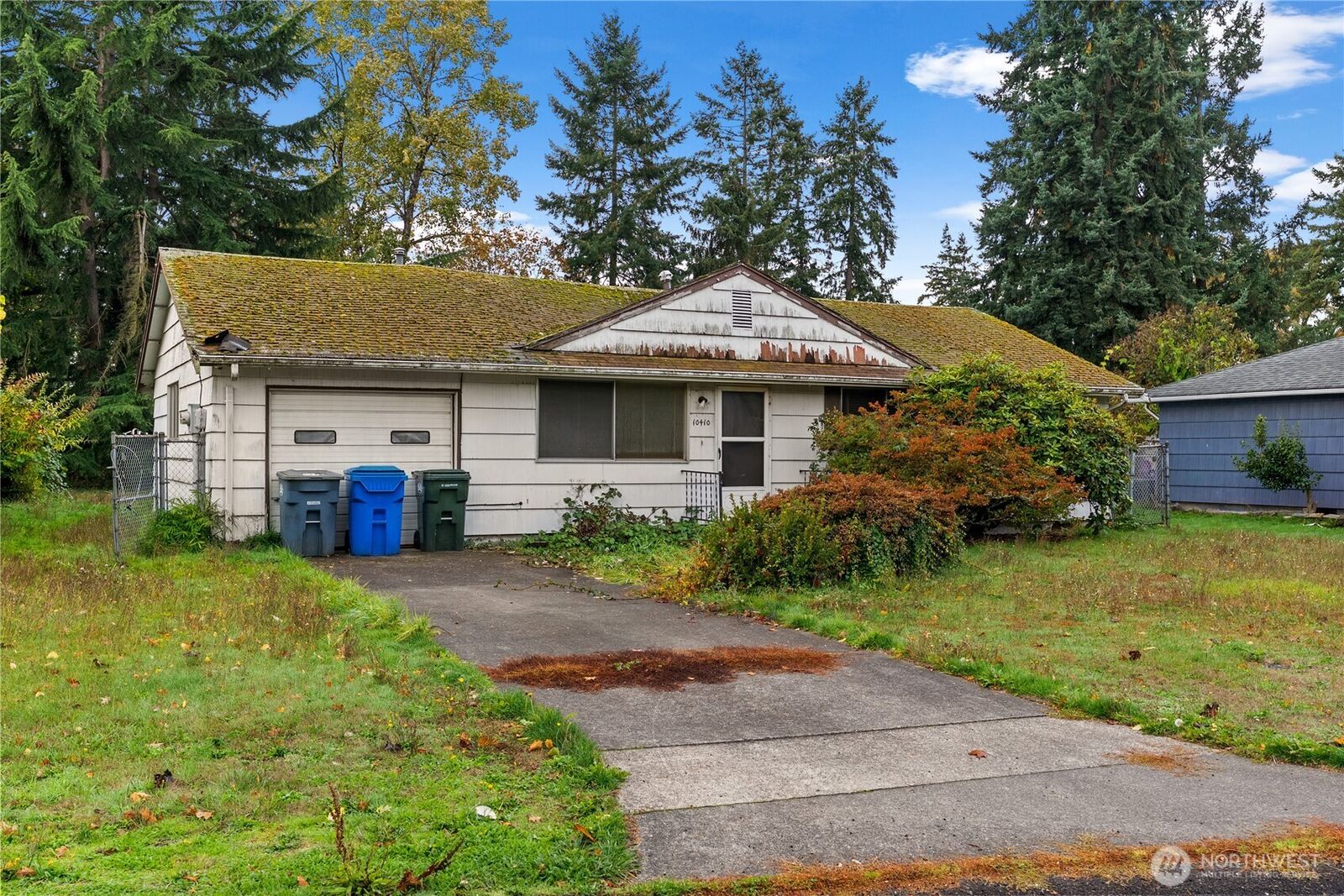 Property Photo: 10410 Irene Avenue SW WA 98499