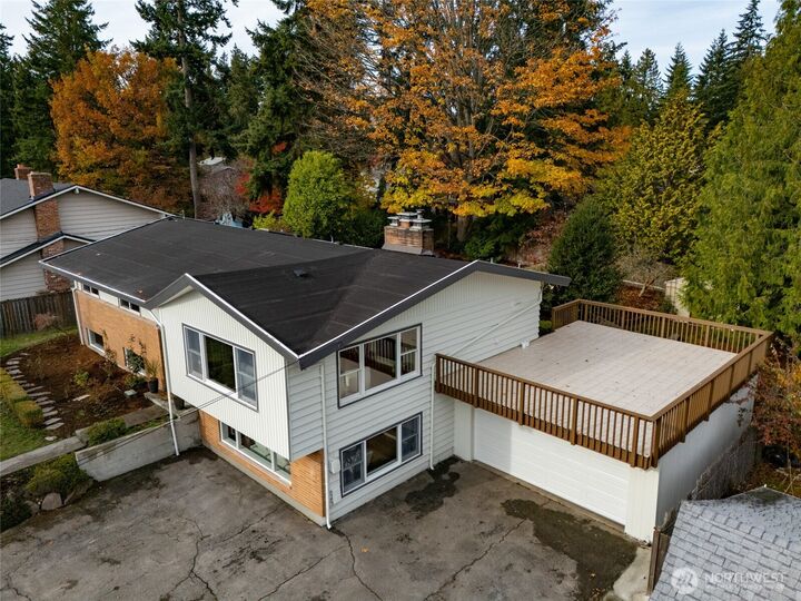 Property Photo:  324 NW 195th Street  WA 98177 
