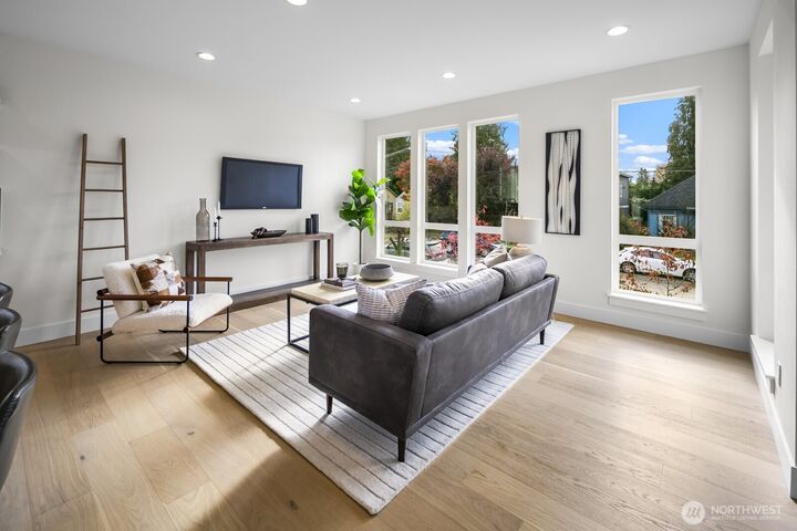 Property Photo: 318 N 84th Street WA 98103