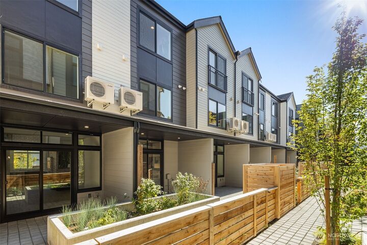 Property Photo: 8333 C 12th Avenue NW WA 98117