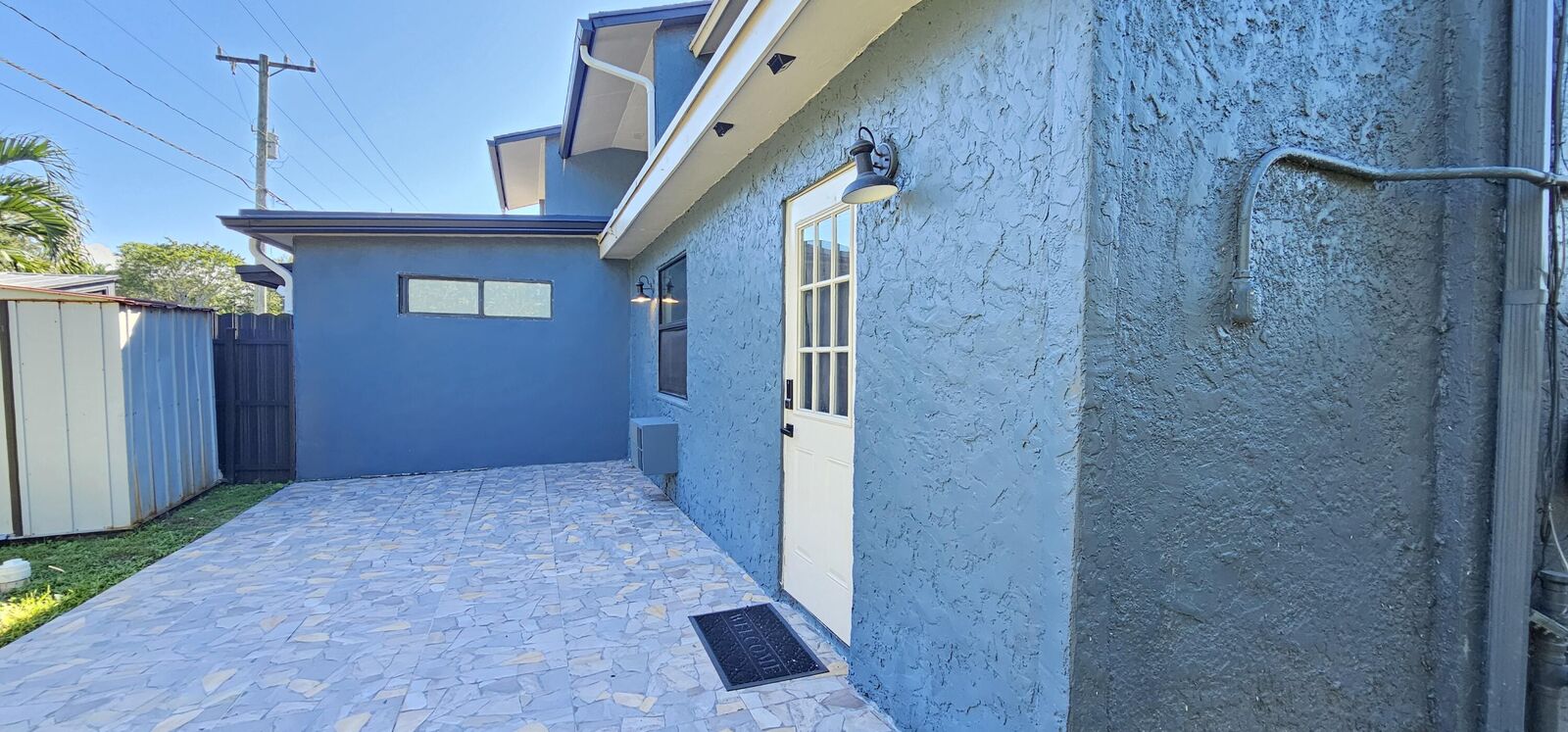 Property Photo: 3684 Pinehurst Drive Effiency FL 33467