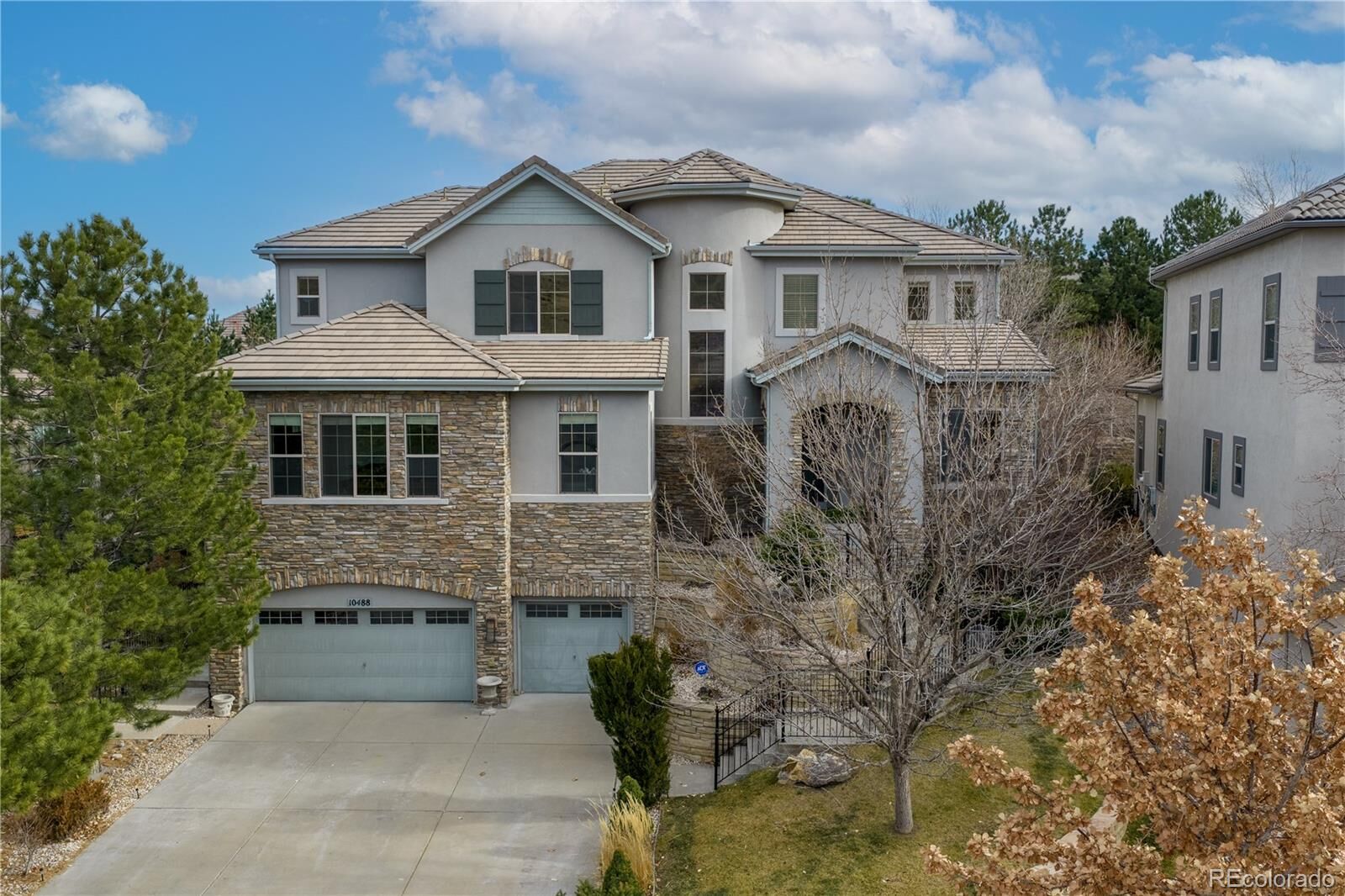 Property Photo:  10488 Bluffmont Drive  CO 80124 