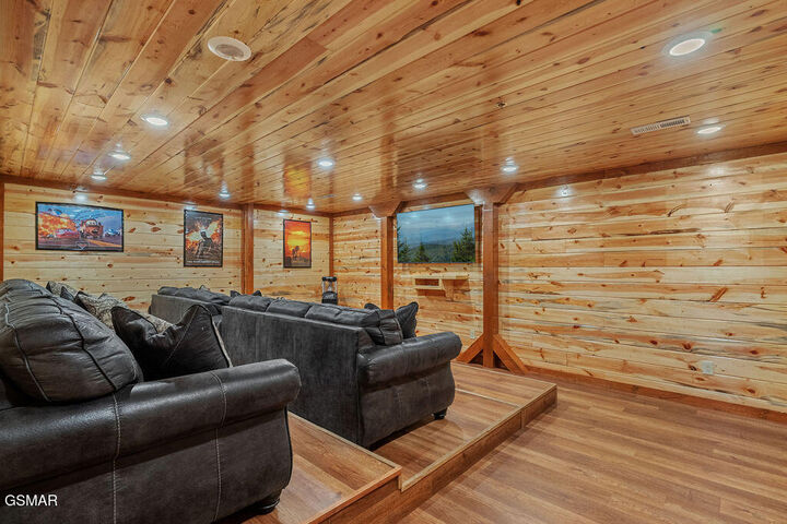 Property Photo:  2864 Owens Rdg Way  TN 37876 