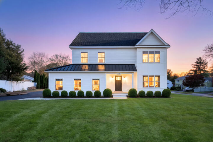 359 Reid Street  Fairfield CT 06824 photo