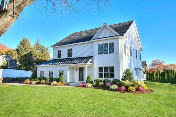 359 Reid Street  Fairfield CT 06824 photo