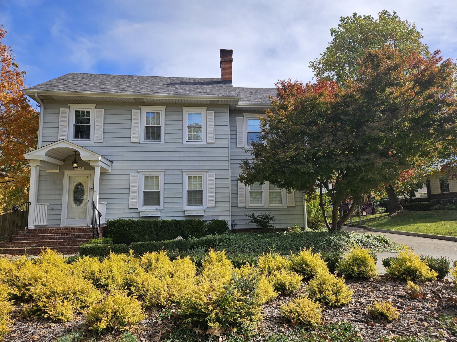 Property Photo: 216 S Elliott Avenue MO 65605