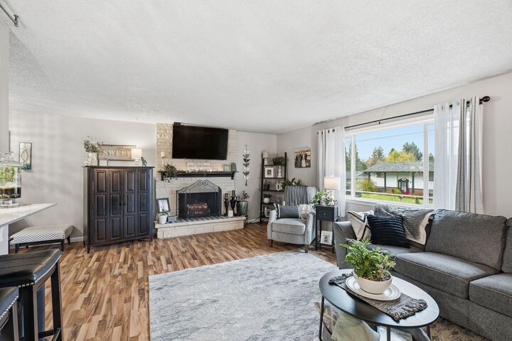 Property Photo: 12615 E 26th Ave WA 99216