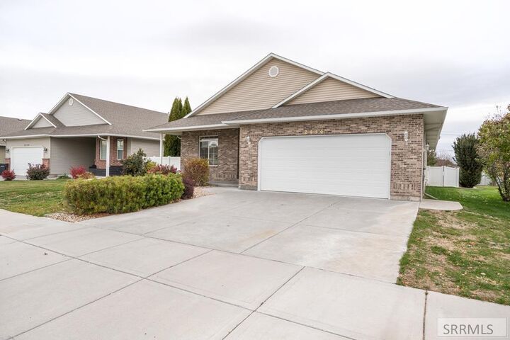 2434 Brookcliff Drive  Idaho Falls ID 83402 photo