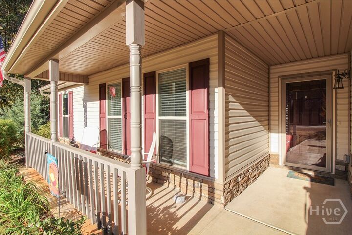 Property Photo: 123 Conifer Court GA 30683