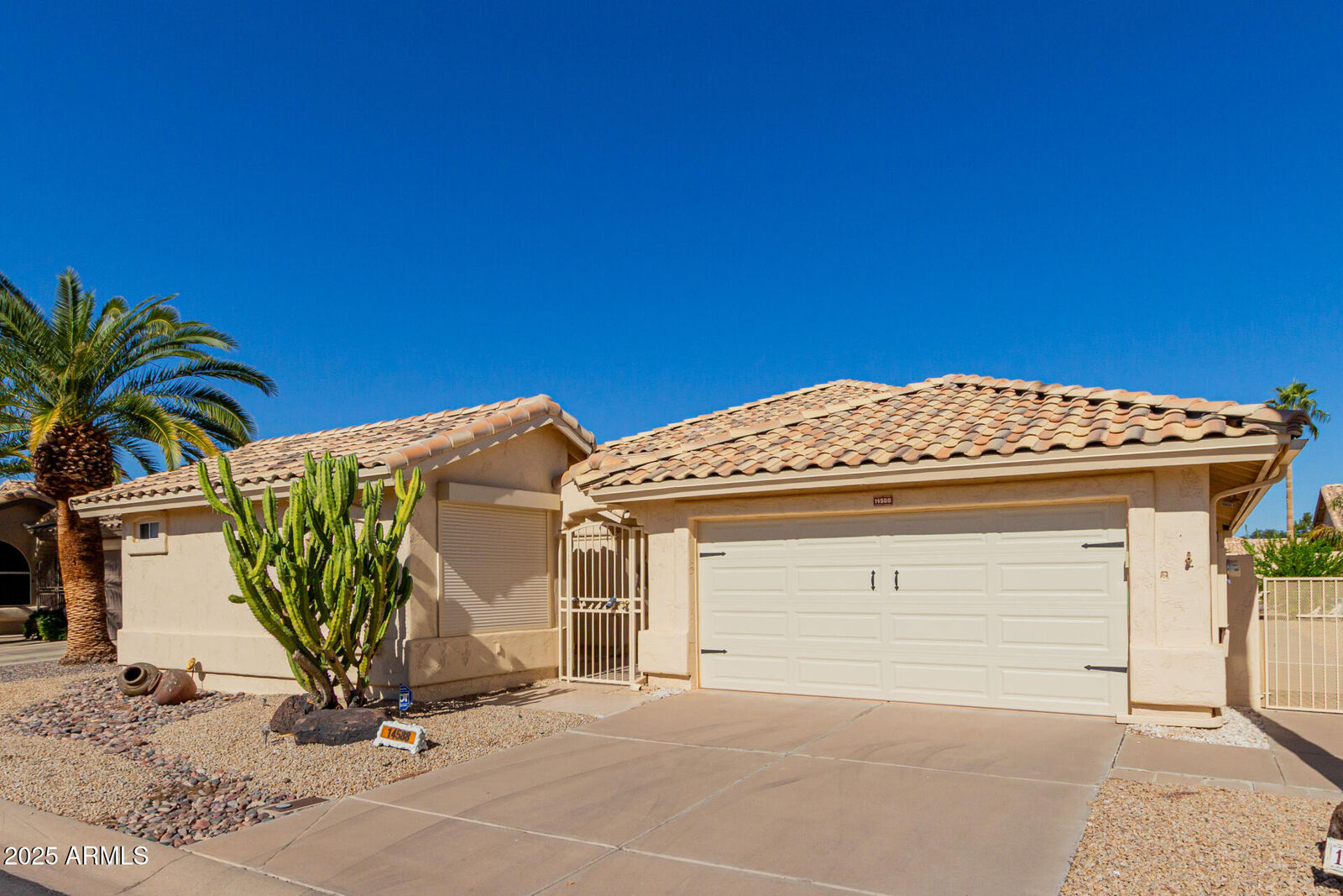 Property Photo:  14588 W Bison Path  AZ 85374 