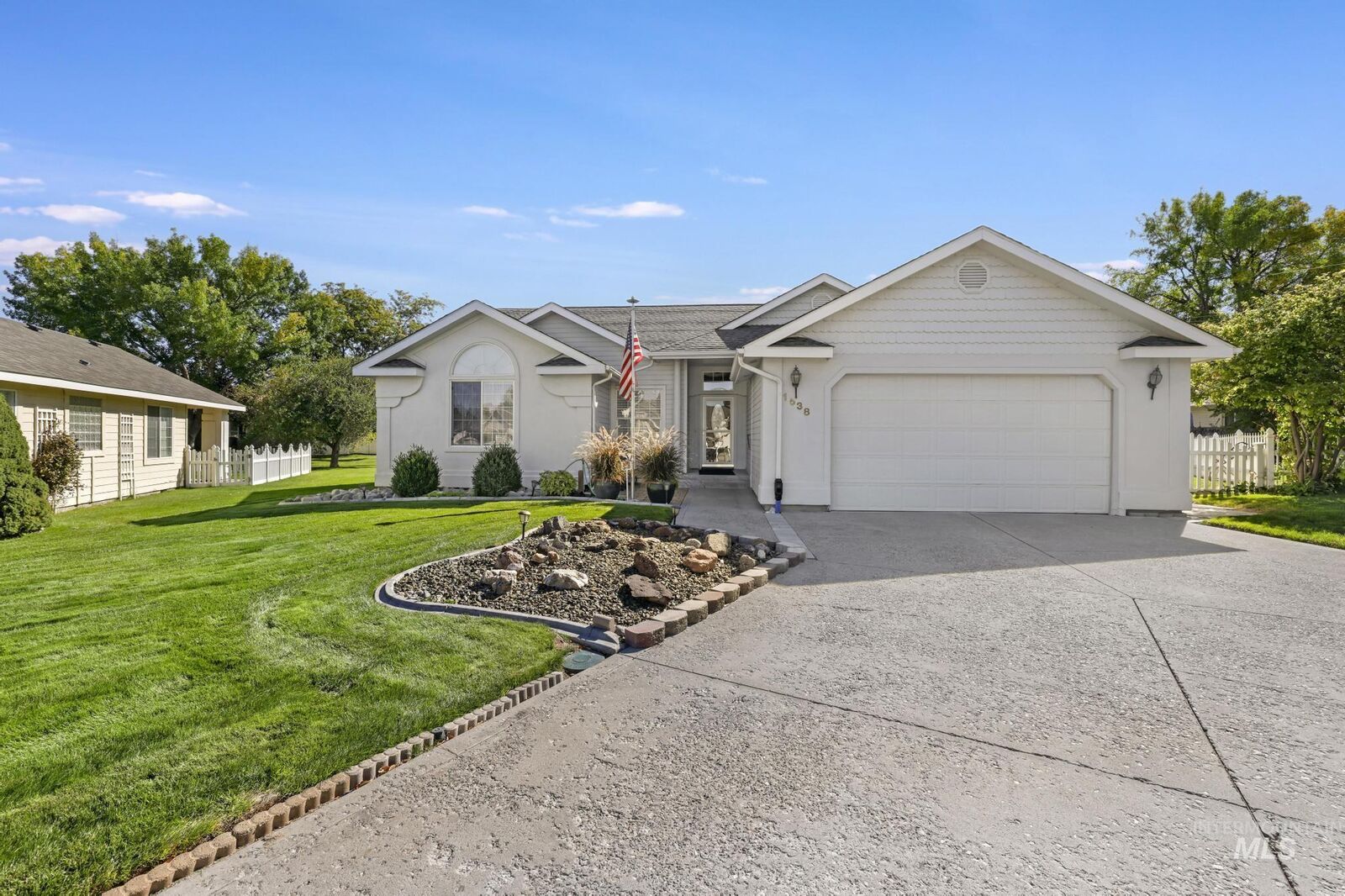 Property Photo:  1538 Brookside Loop  ID 83301 